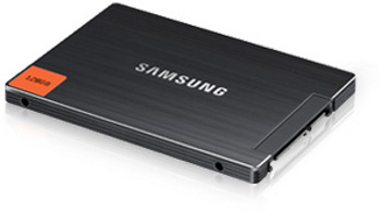SSD SAMSUNG 128GB SSD840 PRO MZ-7PD128BW - SATA3 6Gb/s - 2.5". Lettura (max) 530 MB/s - Scrittura (max) 390 MB/s.